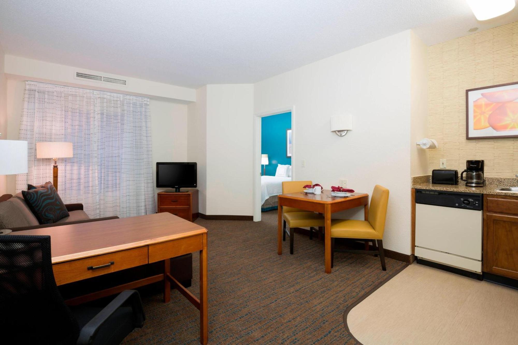 Residence Inn Kansas City אוליית מראה חיצוני תמונה